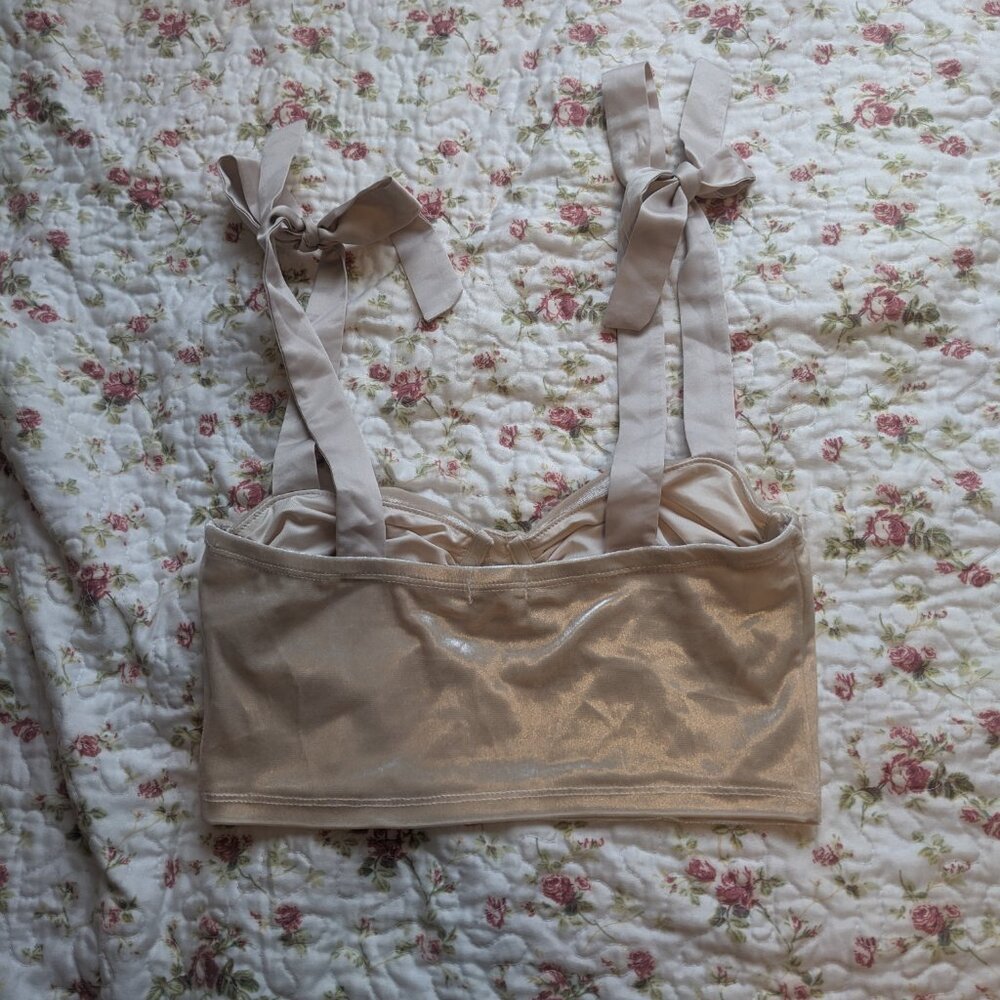 Cropped top - Picture 4 of 6